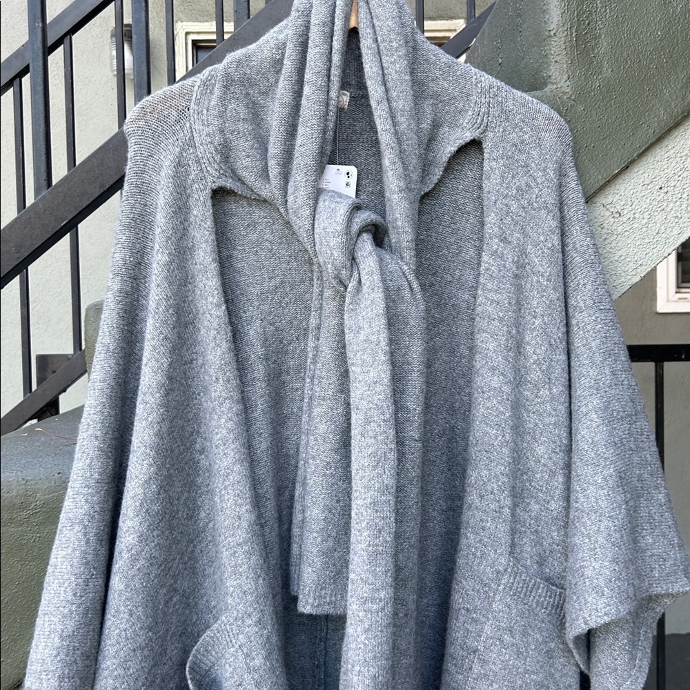 NWT Free People Ellie Scarf Wrap Duster Sweater Kimono Knit Grey Onesize Cozy - Picture 6 of 9
